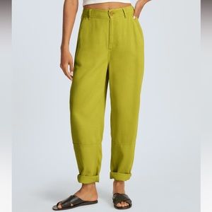 Everlane the Relaxed Chino in Key Lime size 2